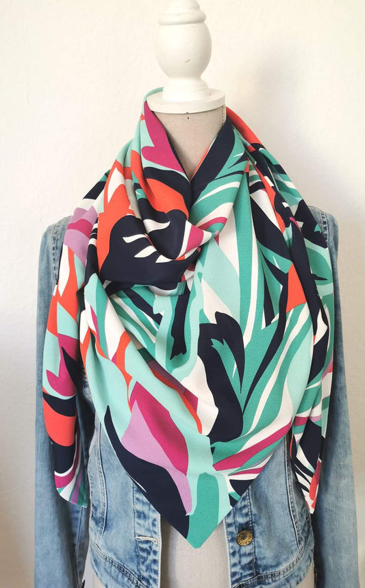 Foulard triangle