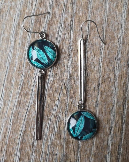 Boucles d'oreilles asymétriques