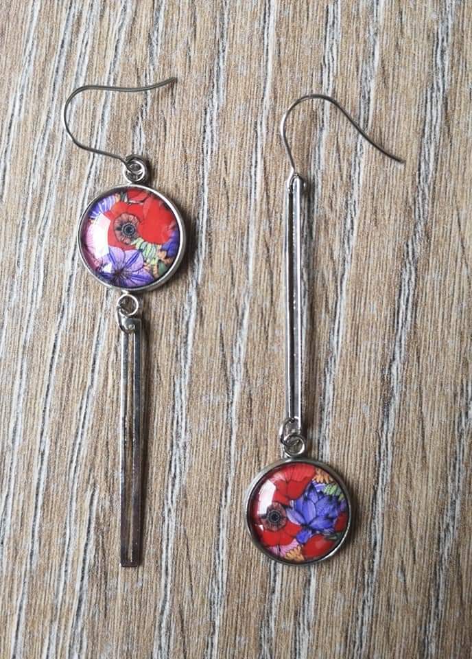 Boucles d'oreilles asymétriques