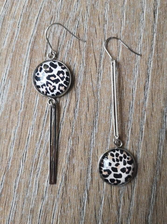 Boucles d'oreilles asymétriques