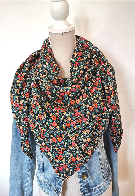 Foulard triangle